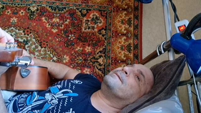 «Кукушка» (Снится часто мне мой дом родной...). Текст   Виктор Кочетков; Музыка Юрий Кирсанов.