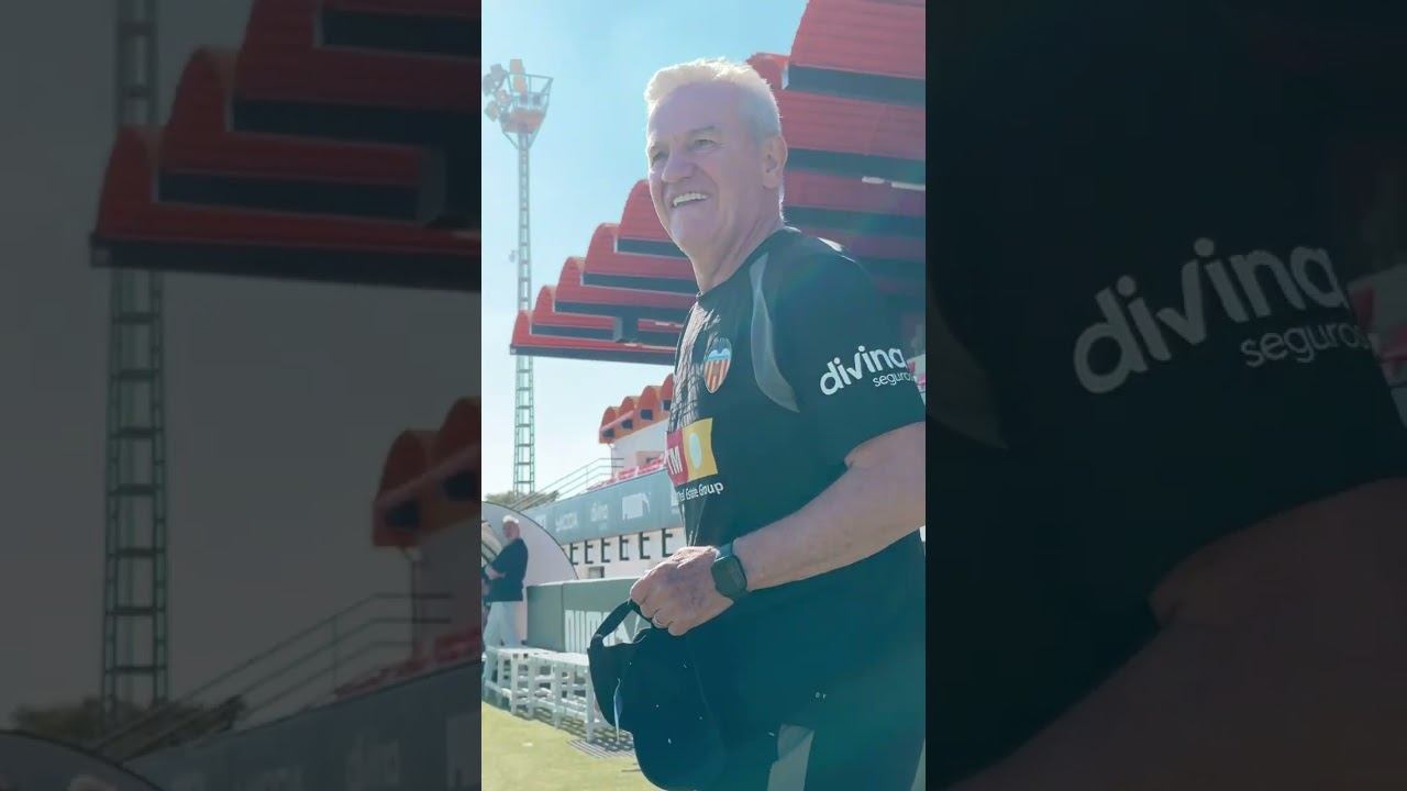 ✈️ Del Aeropuerto, Directo Entrenamiento Javier Aguirre Dirige Su Primera Sesión Con El Valencia CF