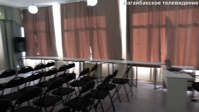 У театралов Остроленской школы появилось пространство для творчества.