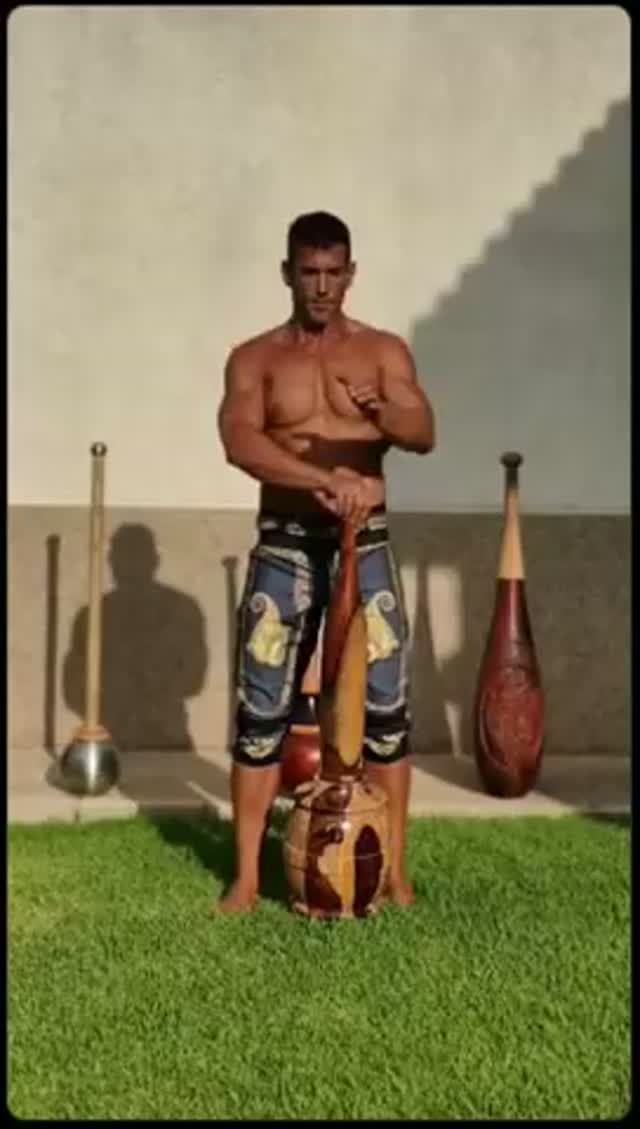 Большая гада в работе...