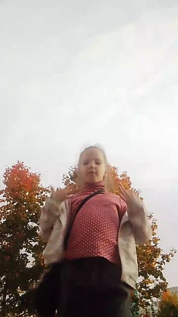 ﹤﹥