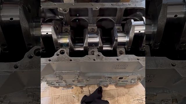 Destroyed Engine Restored By Pakistani Mechanics