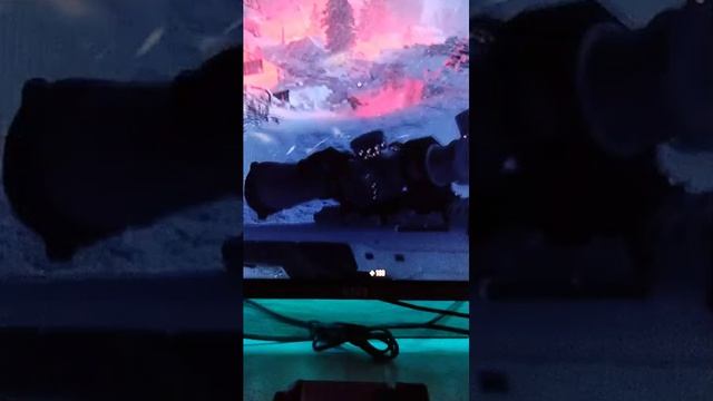 576