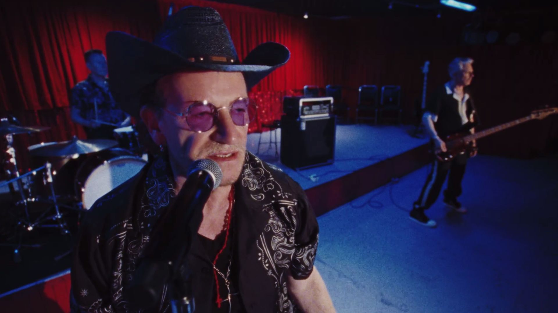 U2 — Silencio