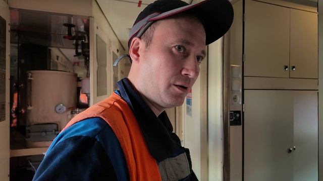 Ремонт бойлера в вагоне поезда 365, передислакация вагонов для формирования нового состава в не очен