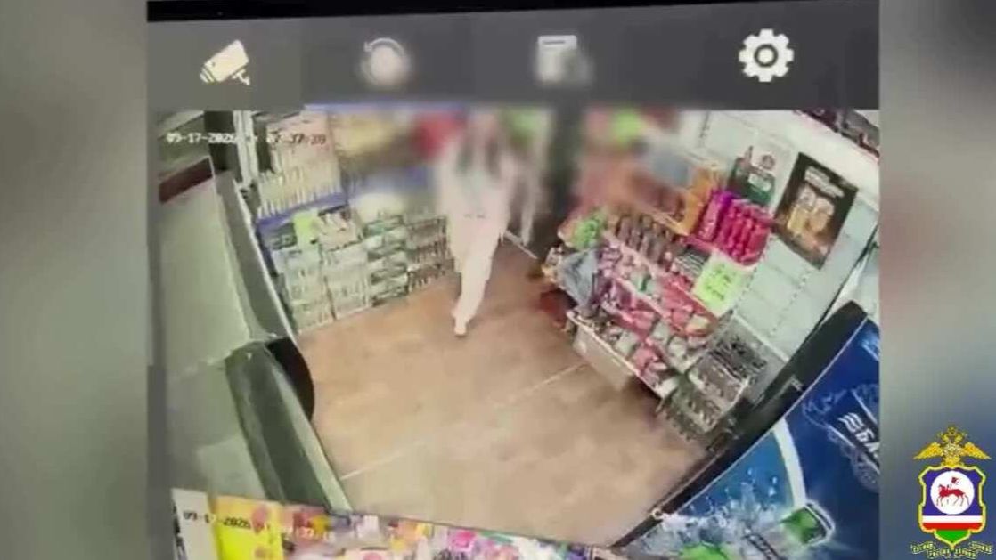 Парочка любителей пива попала в полицию за ограбление магазина