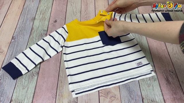 Лонгслив Lanson Kids в  полоску с контрастной желтой кокеткой и карманом разноцветный - видео