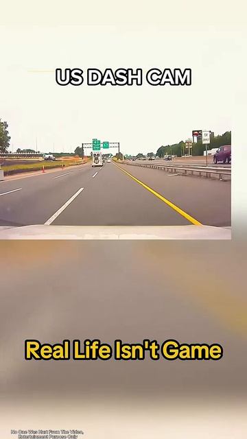USA ,Dashcam, Did They Drive Without Brains_ #car #dashcam #drivingfails #dashcamvideos #dashcamusa