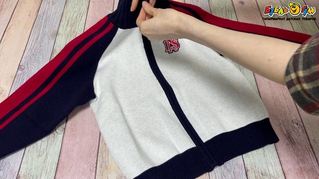 Кардиган Lanson Kids на молнии с нашивкой цветовыми акцентами и крупной цифрой на спинке разноцветный - видео