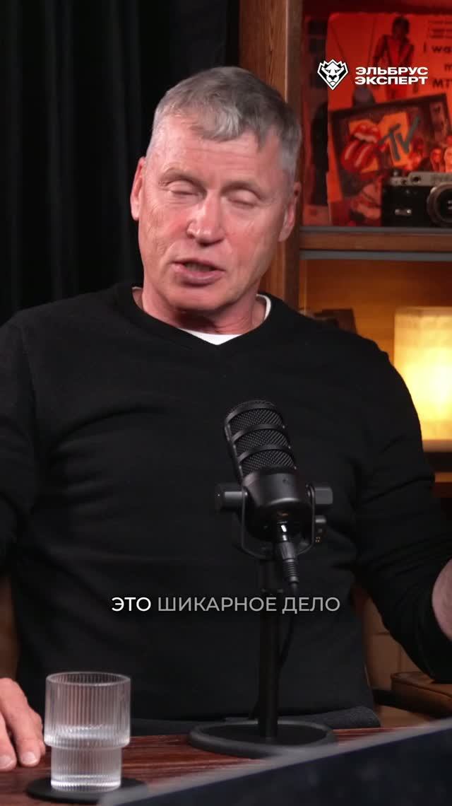 Килиманджаро 5895 м — желанная многими восходителями «крыша Африки» 🏔