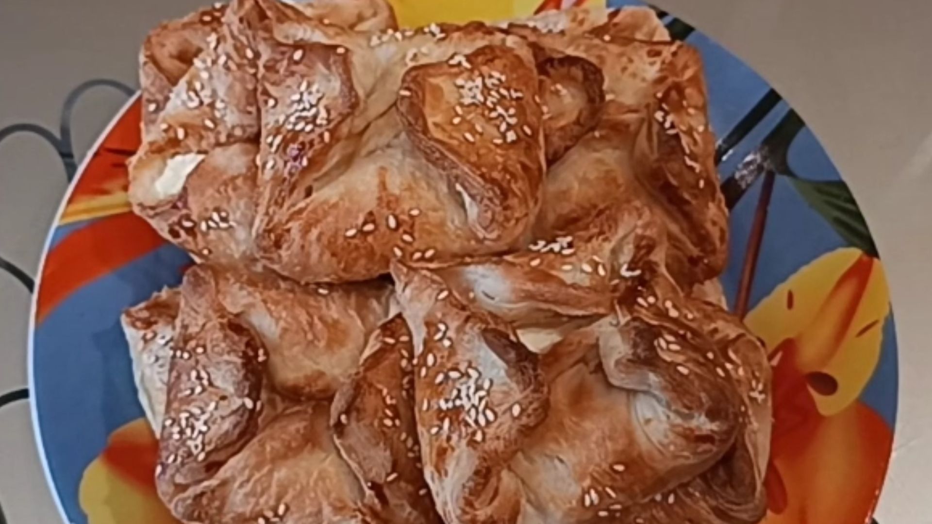 Слойки с творогом и творожным сыром