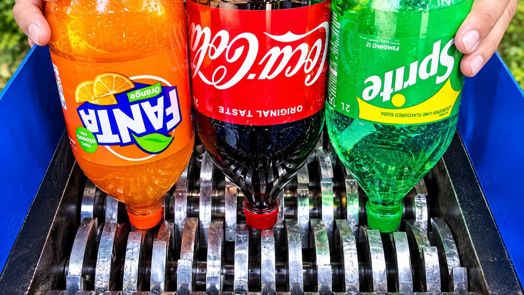 БЫСТРЫЙ ШРЕДЕР VS COCA-COLA! САМЫЙ УДИВИТЕЛЬНЫЙ ЭКСПЕРИМЕНТ!