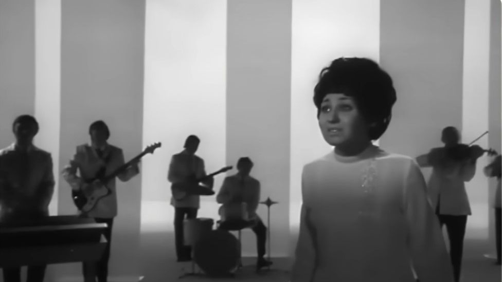 А. Ведищева - Лесной олень