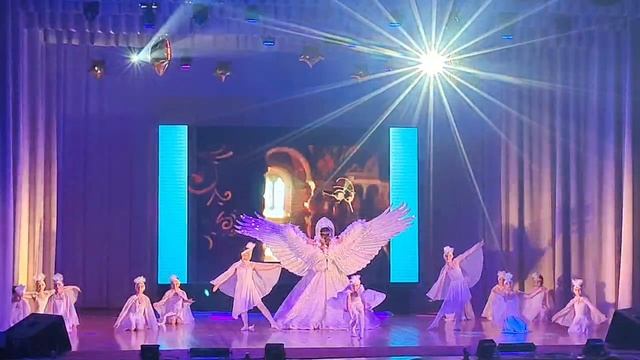 Танцевальный ансамбль "В ритме танца", худ.руководитель Верютина И.Л.