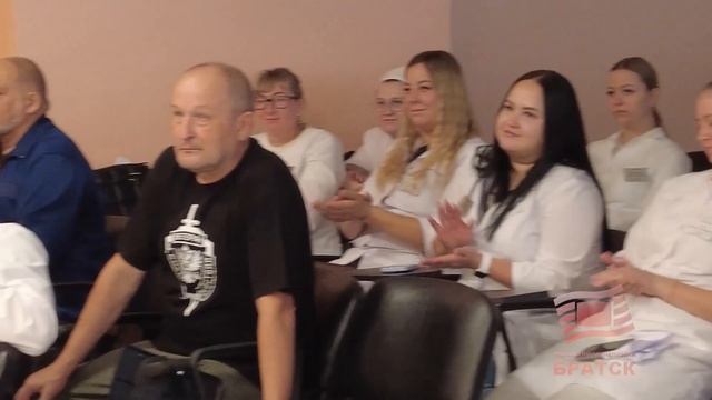 Теперь студенты! 300 братчан торжественно посвятили в первокурсники медицинского колледжа
