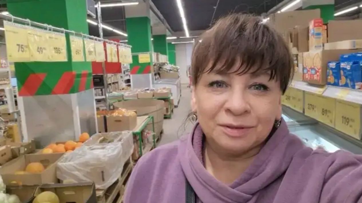 Дотянула до последнего. Попросила в долг у соседей. Подарок на годовщину. Снова в дорогу.
