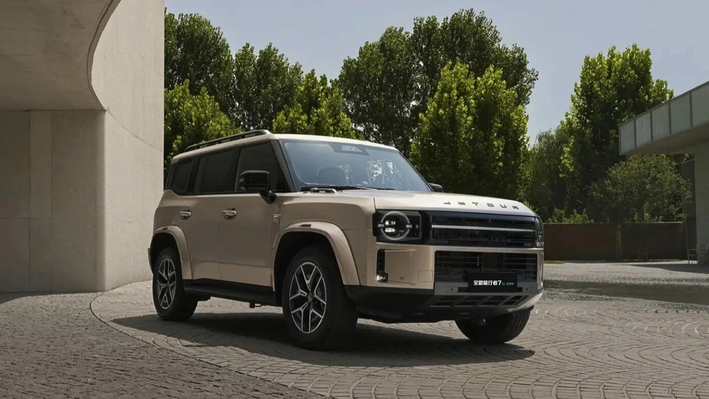 Раскрыты характеристики и цены на новый Jetour Traveller 7 - кроссовер получил различные версии