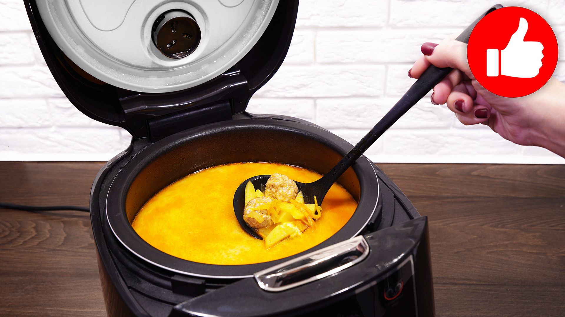 Съели весь суп за раз! Какой же Вкусный и Простой рецепт сырного супа с фрикадельками в мультиварке.