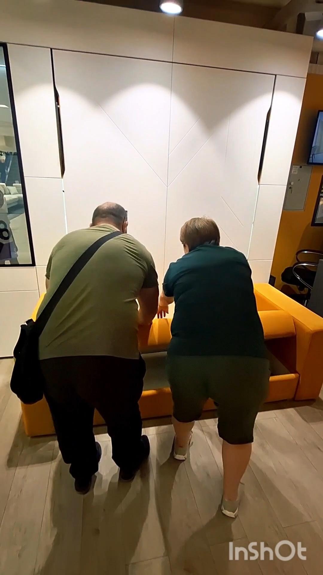 Кровать, которая умеет всё: как трансформер спасает квадратные метры❤️#кровать #мебель #диван