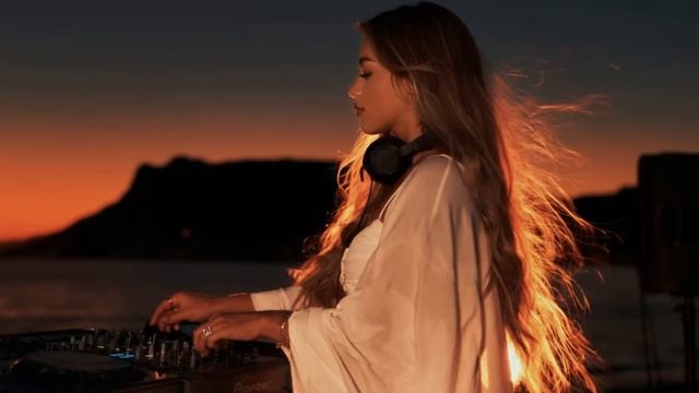 Клубная музыка Melodic Techno & Progressive House Mix 2026 _ Aegean Horizon Session