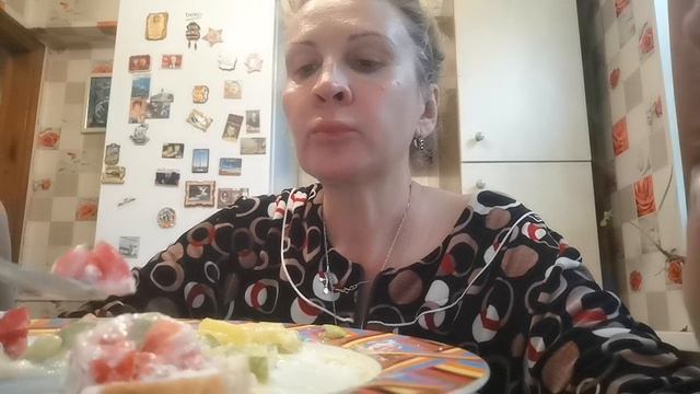 Мукбанг итинг