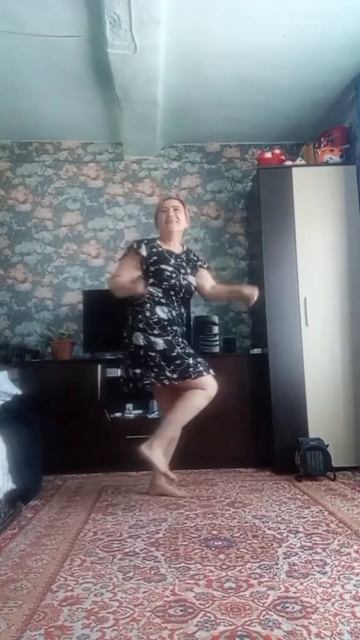 Вот что происходит, когда в колонках включается правильный мотив! Искренно, по-настоящему