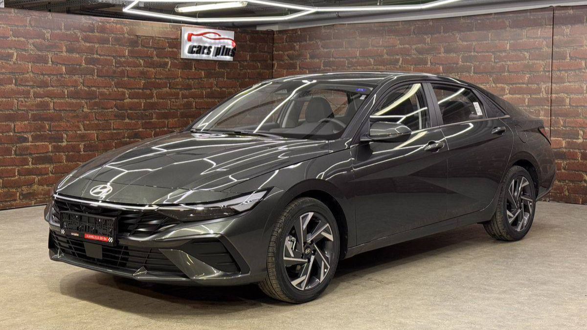 🚘 Hyundai Elantra CN7