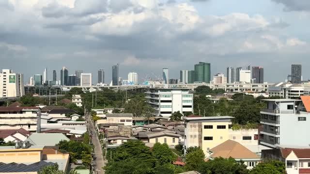 Беженец🇹🇭БАНГКОК. ПОСЛЕДНИЙ ДЕНЬ В БАНГКОКЕ! БЕРУ СВИТЕРНЕ ЗА 700$! ОТ ВОСХИЩЕНИ