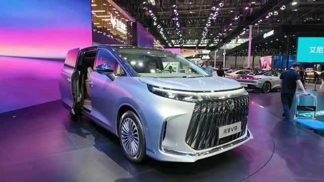 BAIC Arcfox V9 2026 - Интерьер и Экстерьер