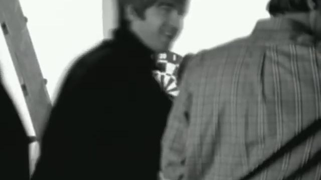 Oasis - Wonderwall (Official Video)