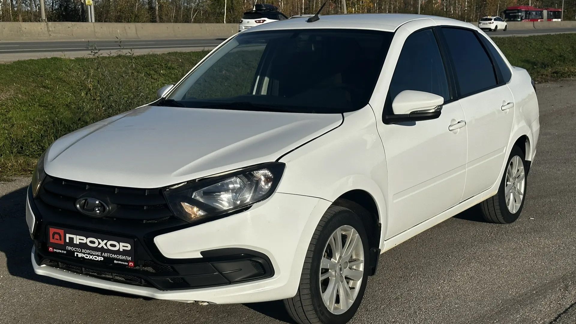 Обзор на Lada (ВАЗ) Granta I Рестайлинг, 2022 ПРОХОР | Просто Хорошие Автомобили!