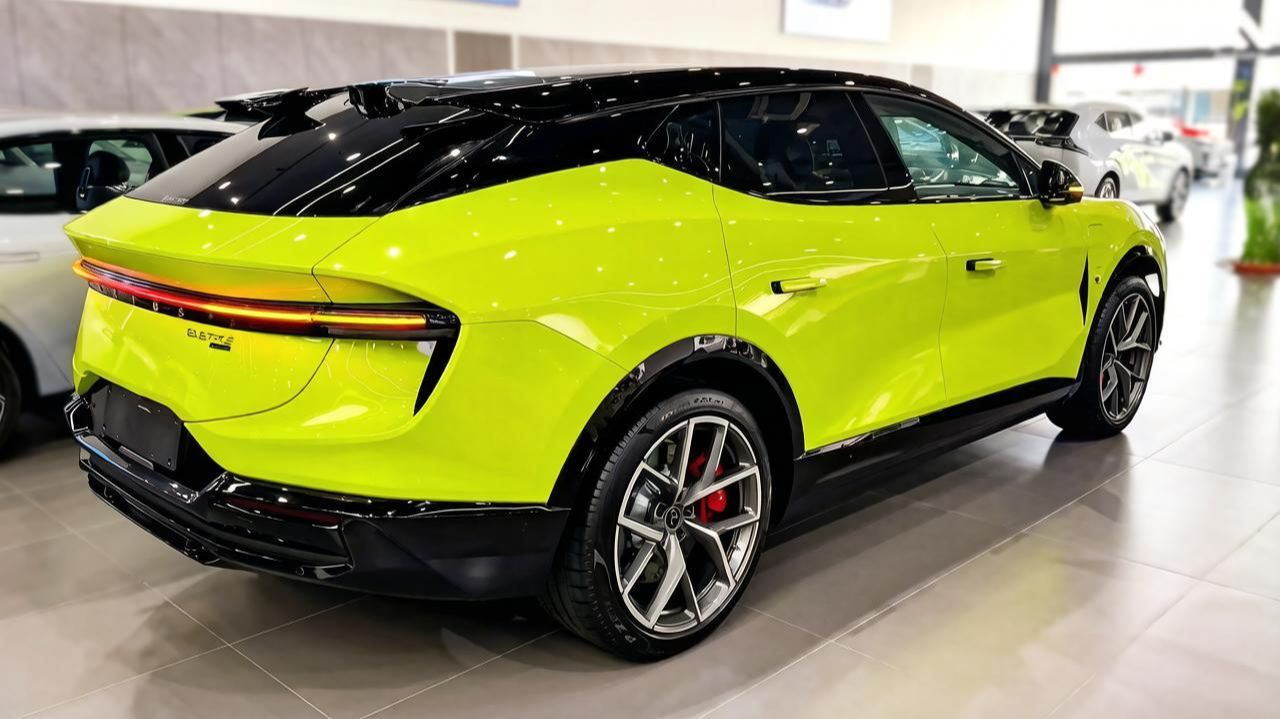 LOTUS ELETRE 2026 года первый в истории британской марки электрический гипер-кроссовер. Обзор Lotus