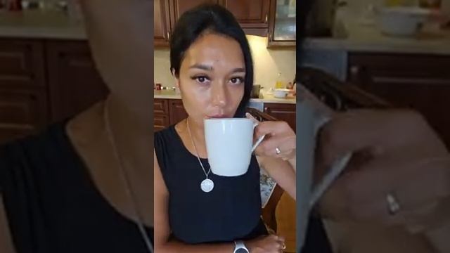 Андрей готовит суп из говяжей рульки
