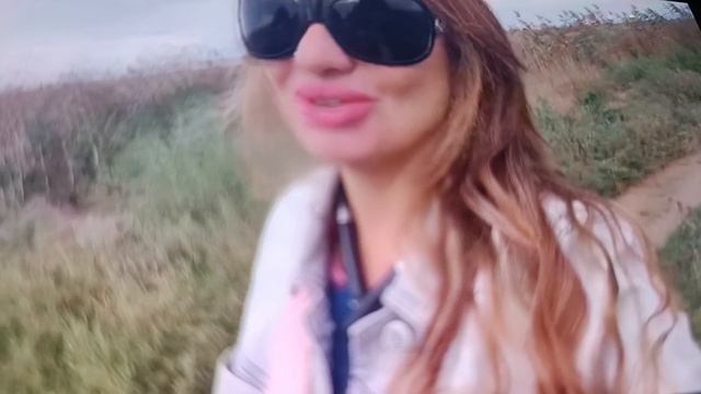 Миша разлюбил беззубую, т к у него появилась одноглазка.