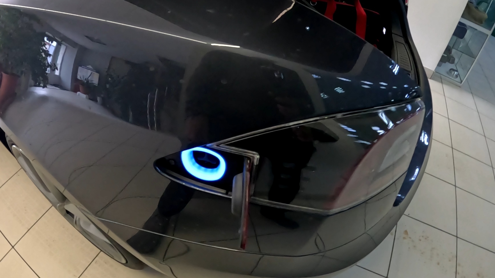 Tesla Model S ремонт датчика лючка зарядки. CP_w041, CP_w042, CP_w043 Charge Door Sensor Repair