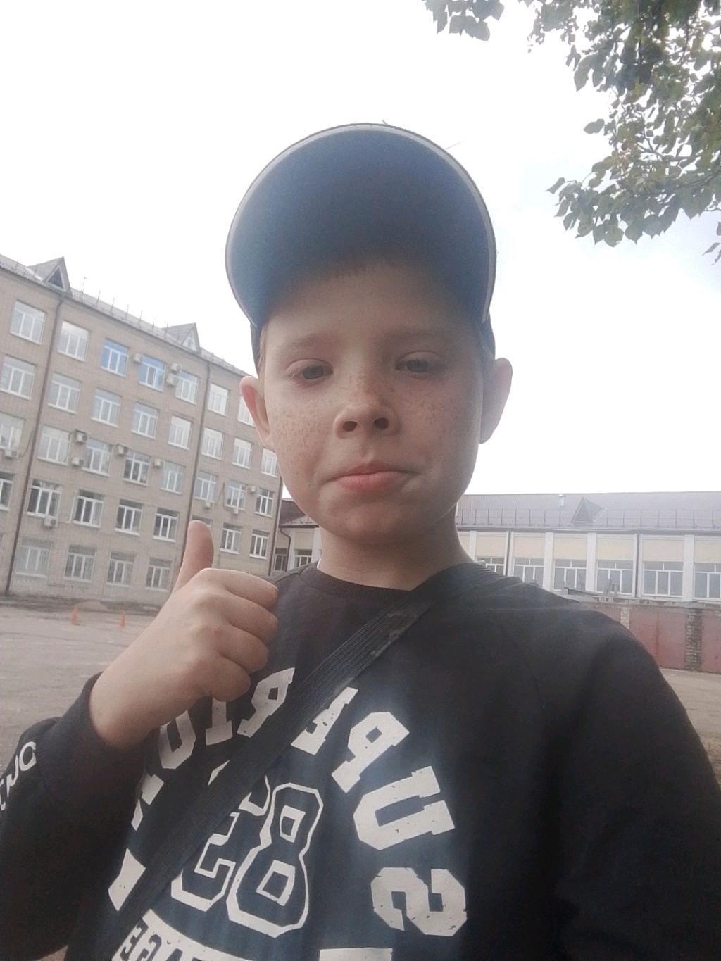 разговариваю с вами и ищу находки