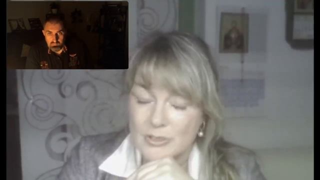 Наш рука кремля в Швейцарии,которая как Грета Тумберг не переносит сало.