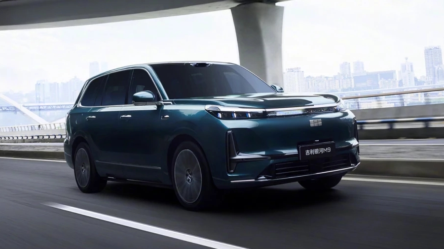 В России появится новый лидер рынка - флагманский Geely Galaxy M9 поступит в продажу уже зимой