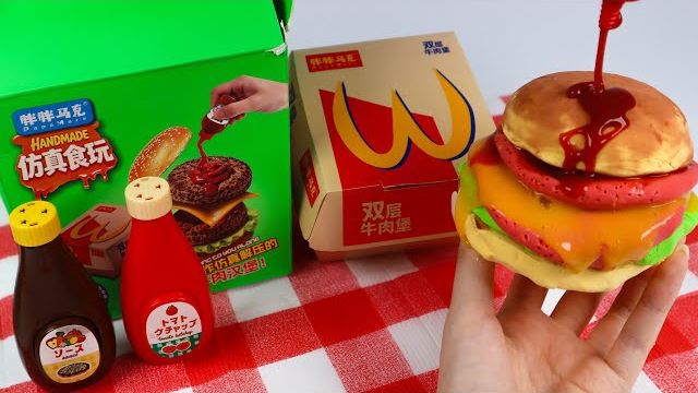 ИГРУШЕЧНЫЙ ASMR 🍔 ДЕЛАЕМ БОЛЬШОЙ БУРГЕР ИЗ СЛАЙМА / РАСПАКОВКА И ОБЗОР ИГРУШЕК