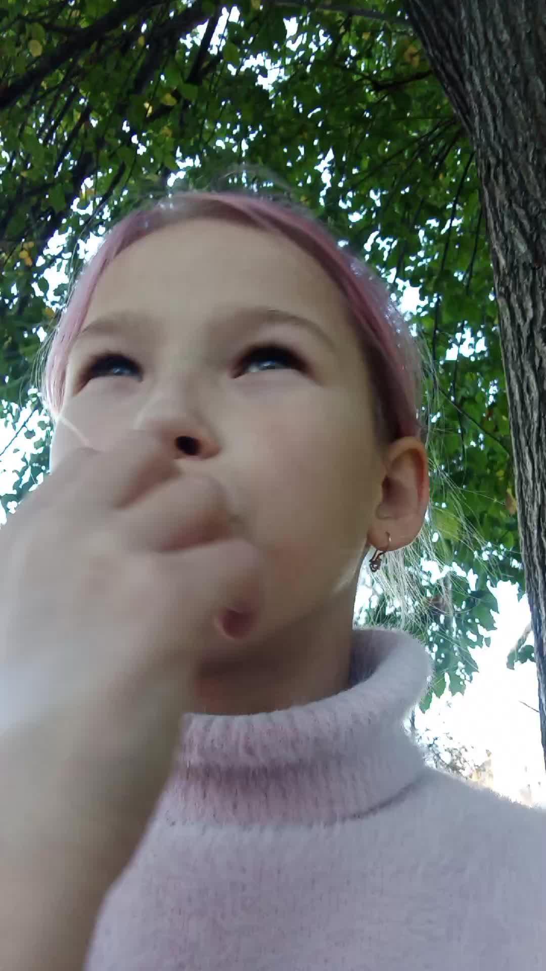 Вика и Лена