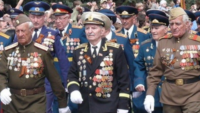 ПОСЛЕДНИЕ ИЗ МНОГИХ    СТИХИ КЛИП .РАБОТА В ИИ ЗУБАРЕВОЙ ОЛЬГИ