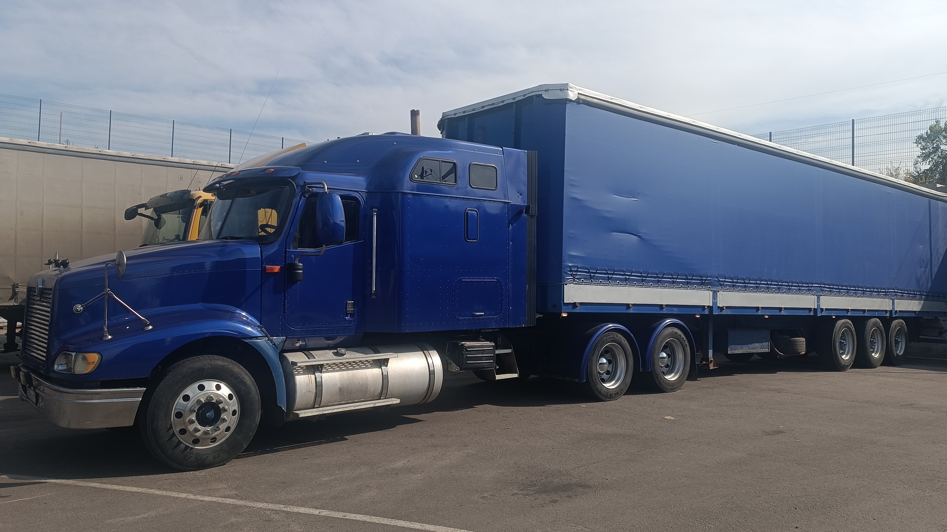 International 9400i Замена комплекта сцепления.