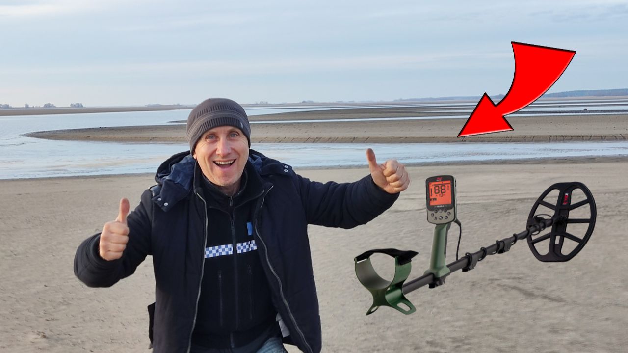 Поиск ЗОЛОТА на Городских Пляжах!