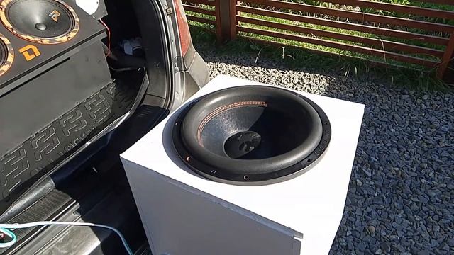 сабвуфер Piranha 15 V.2 от Dl Audio