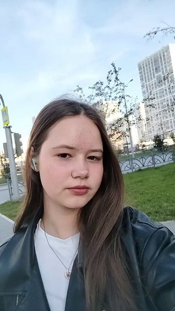 знаешь, я останусь в сентябре..