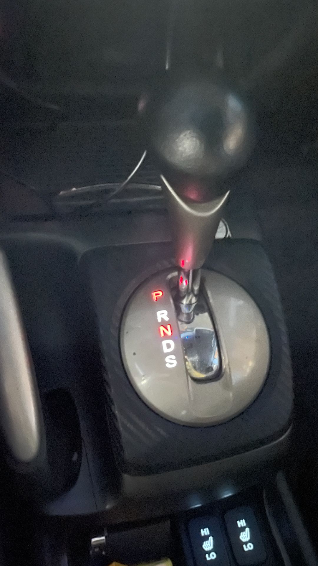 Замена лампы подсветки АКПП Honda Civic 4D (8G)