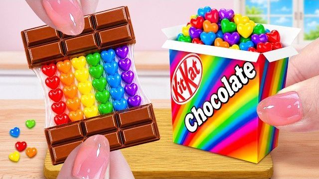 🍫 Cute KITKAT Cake Bites 🌈 Chocolate Dessert Making | Mina Sweet Baking