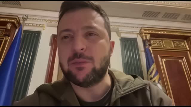 ЗЕЛЕНСКИЙ ПОД КАЙФОМ  ... ЛЕТИМ ...ЛЕТИМ....
