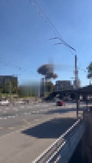 В Киеве прилет в районе станции метро 