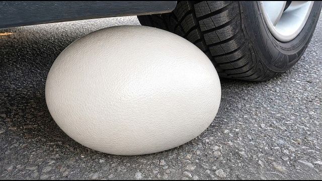 BIG EGG COCA COLA BALLOON VS CAR, Coca Cola Zero, PowerAde, Fanta, Sprite, Fruko And Mentos Diff Und